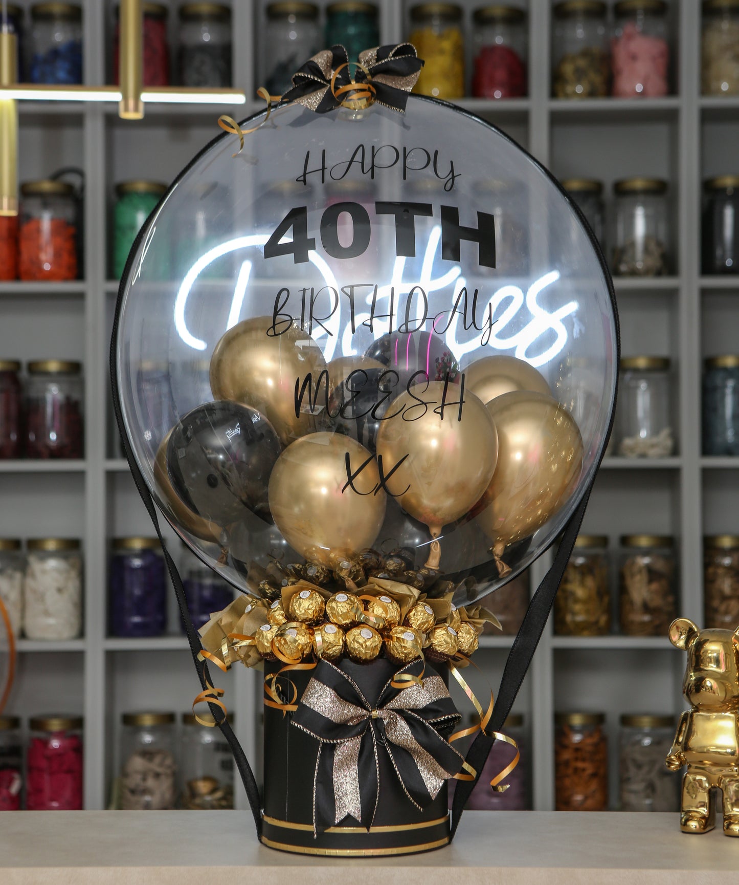 Personalised Luxury Balloon & Chocolate Gift Arrangement – Custom Message