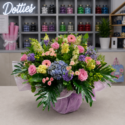 Summer Days Luxury Fresh Flower Arrangement
